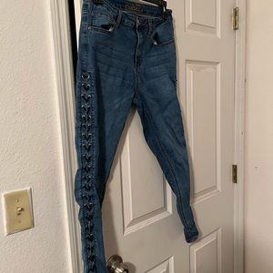 Rue 21 string up jeans